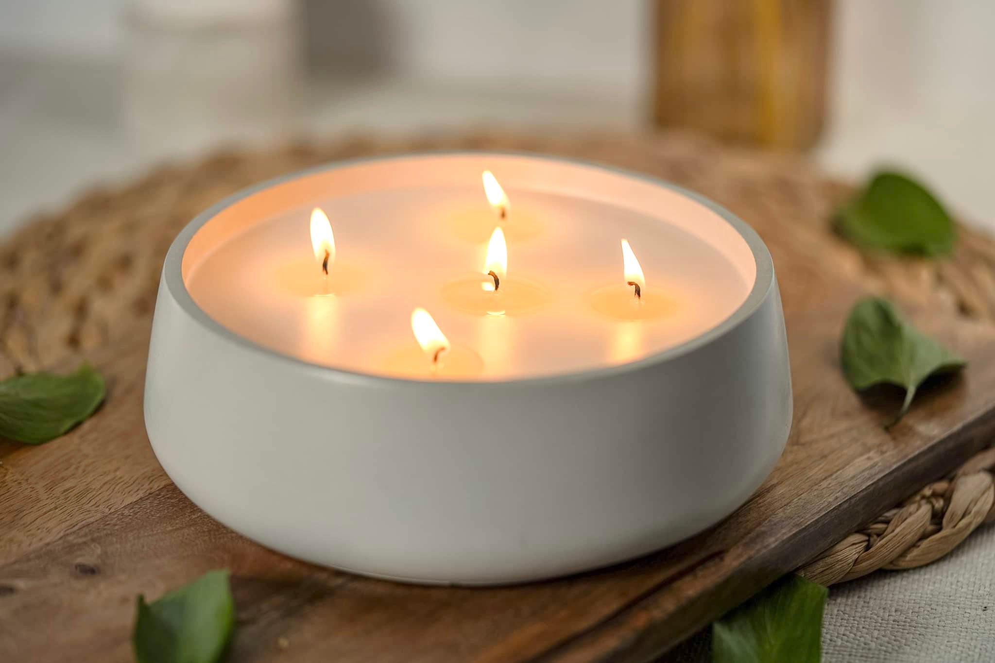 Elegant 4-Wick Stone Candle Bowl - Customizable Scent for Home